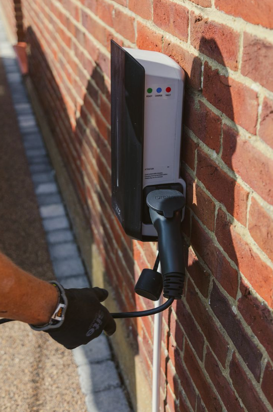 SIMULADOR PARA PUNTOS DE CARGA MEGGER EVCC300