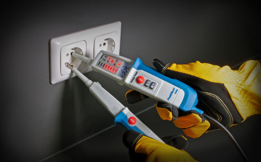 Medidor de Voltaje AC/DC, test RCD, display dual PeakTech® P 1096
